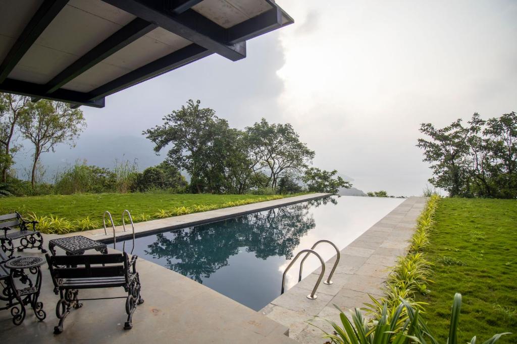 SaffronStays Solasta, Mulshi - infinity pool villa with Mulshi Dam views