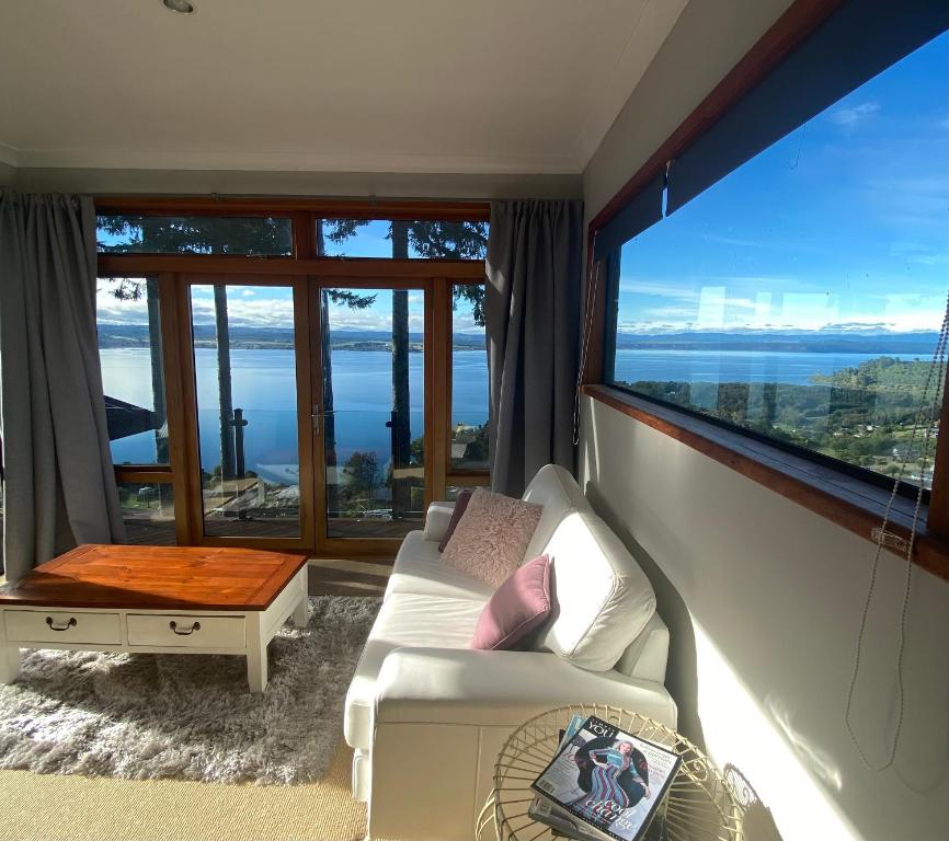 The Nest, relax & soak up the stunning lake views