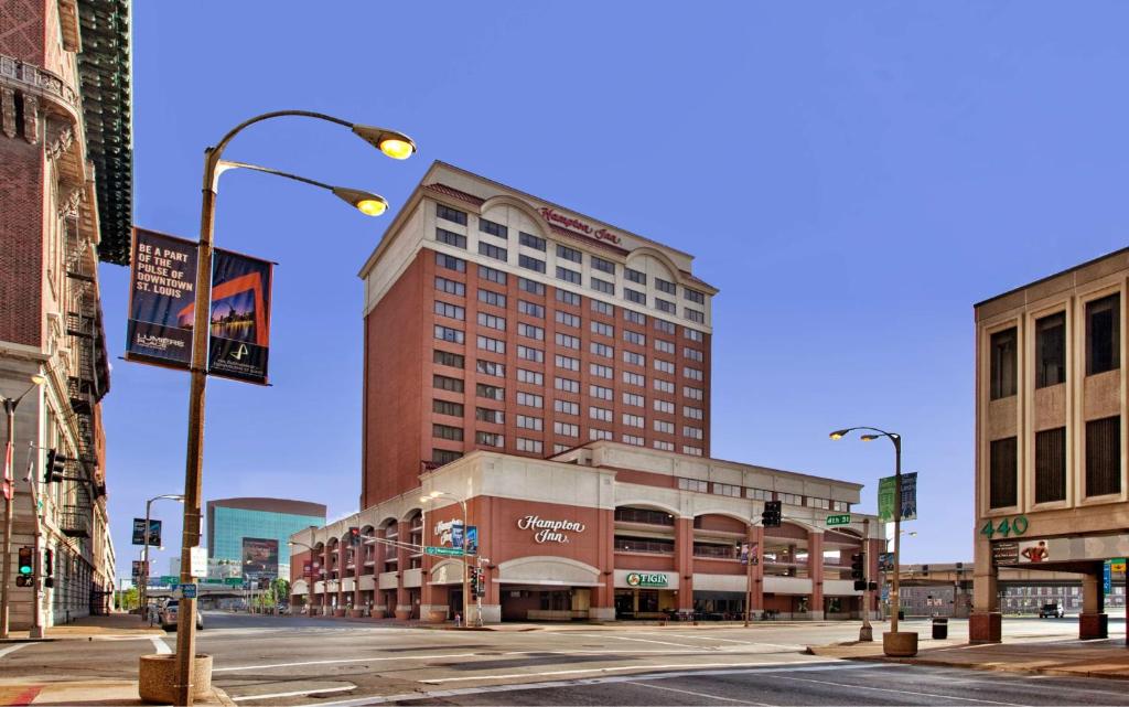 Hampton Inn St Louis- at the Arch