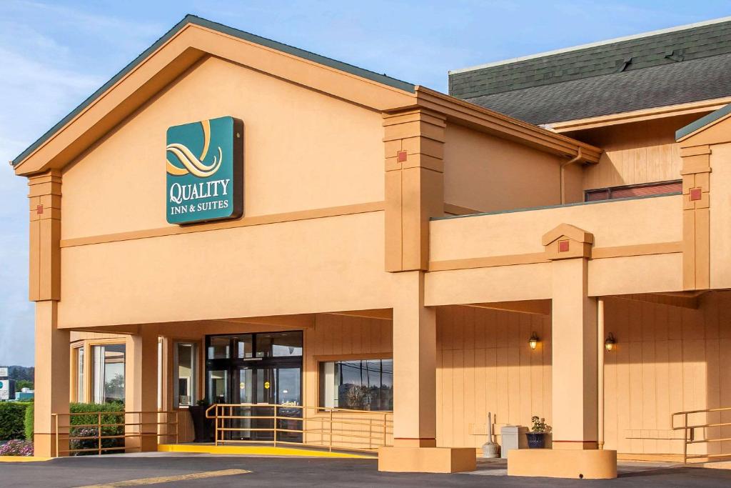 Quality Inn & Suites at Coos Bay