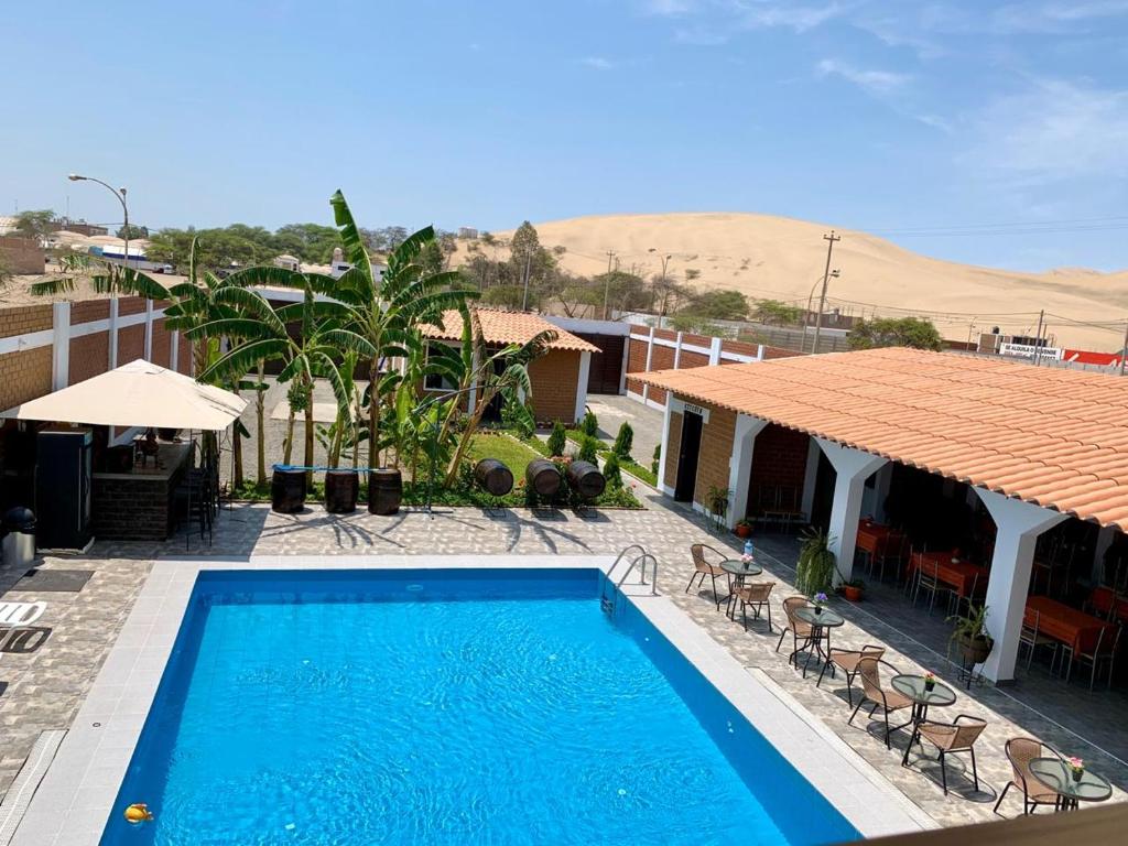 Huacachina Desert House