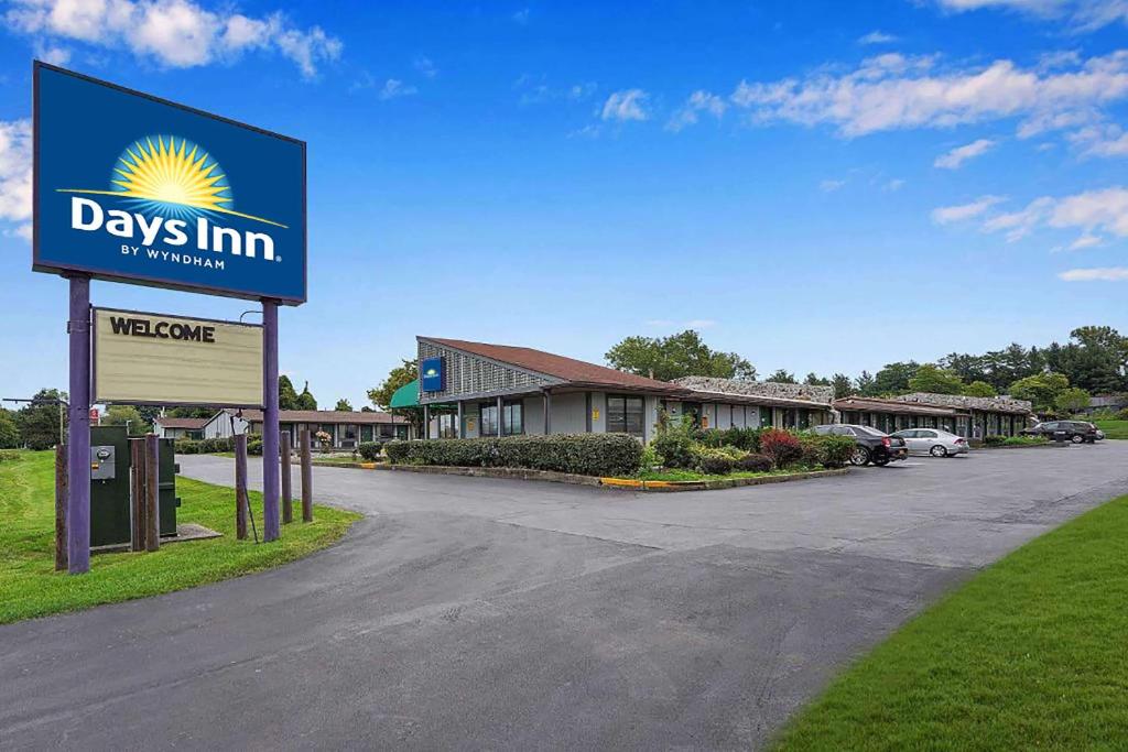 Days-Inn by Wyndham Liverpool-Syracuse