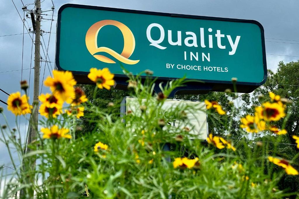 Quality Inn At Eglin AFB