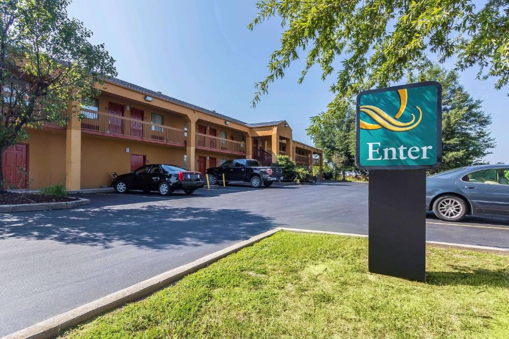 Quality Inn Charleston - Sikeston