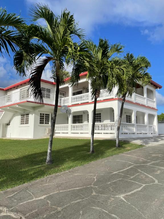 Luxurious One and Two Bedroom Villa