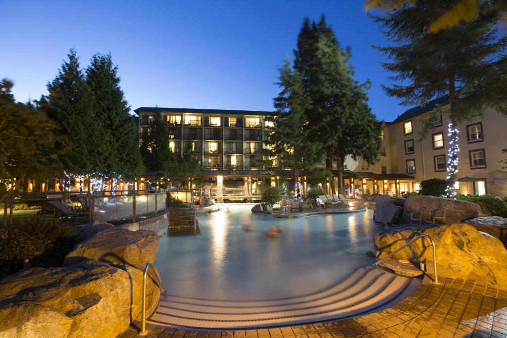 Harrison Hot Springs Resort & Spa