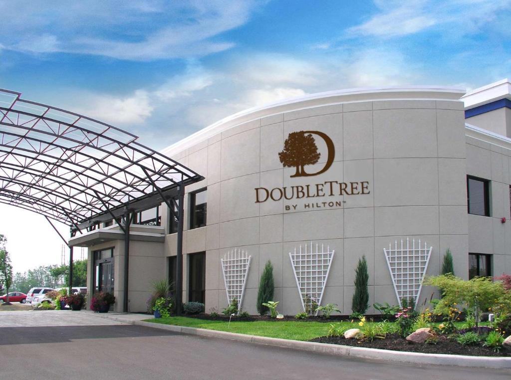 DoubleTree by Hilton Buffalo-Amherst